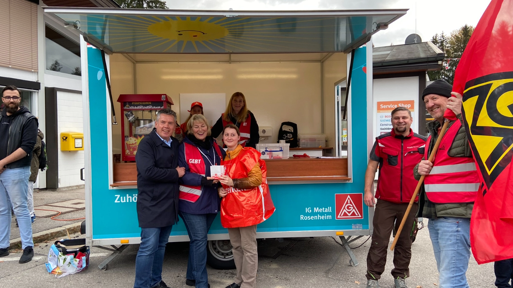 Warnstreik bei BSH 2022. Aktive vor der Rosl. Tarifrunde 2022