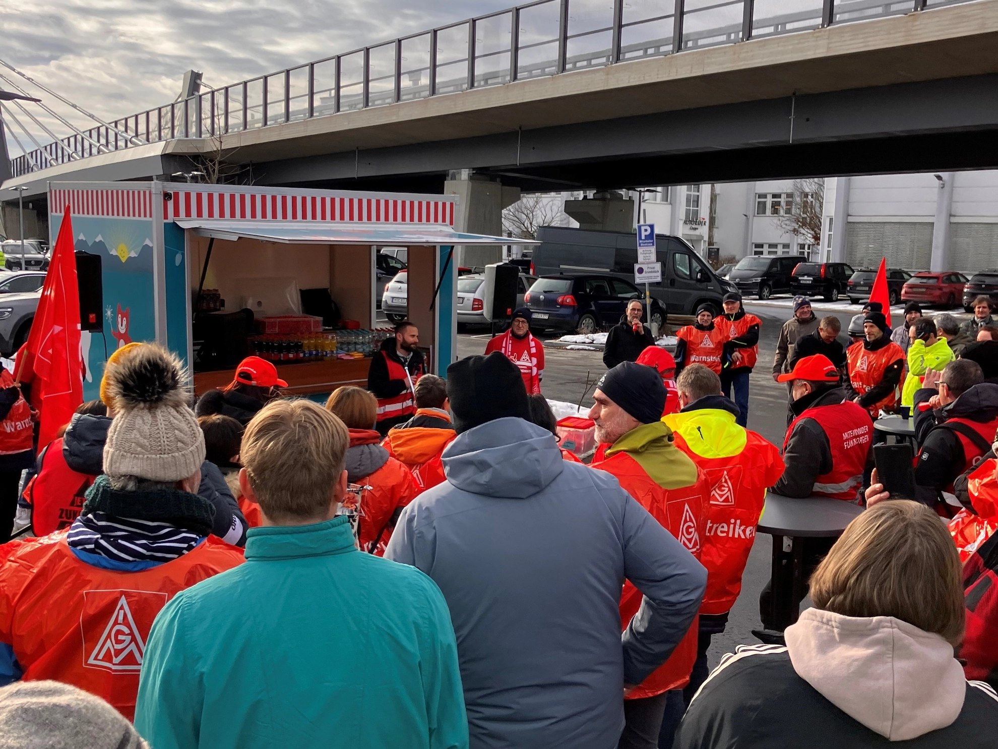 Warnstreik bei Steelcase