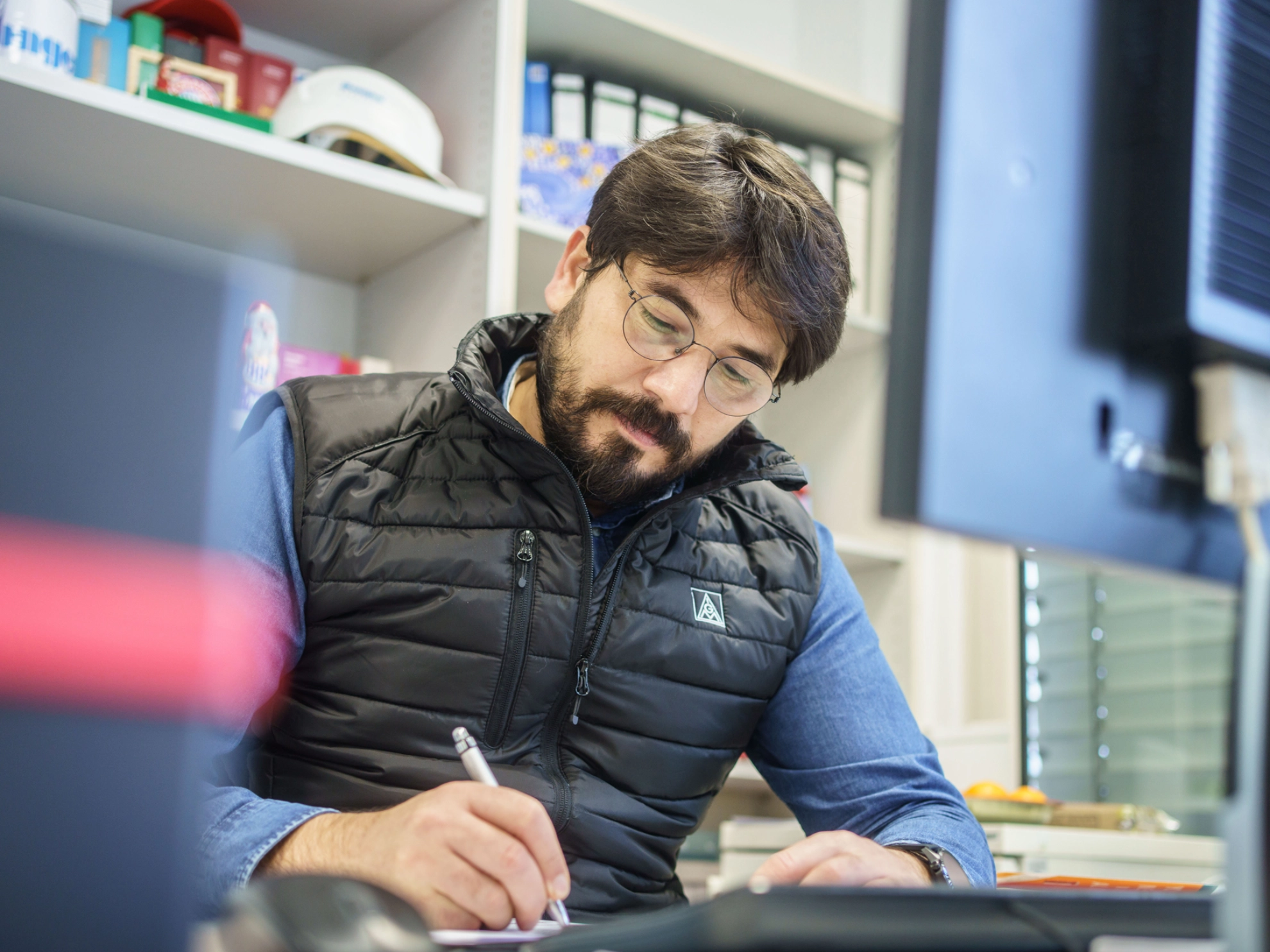 Ercan Kaya ist Betriebsrat bei Donges SteelTec GmbH in Darmstadt